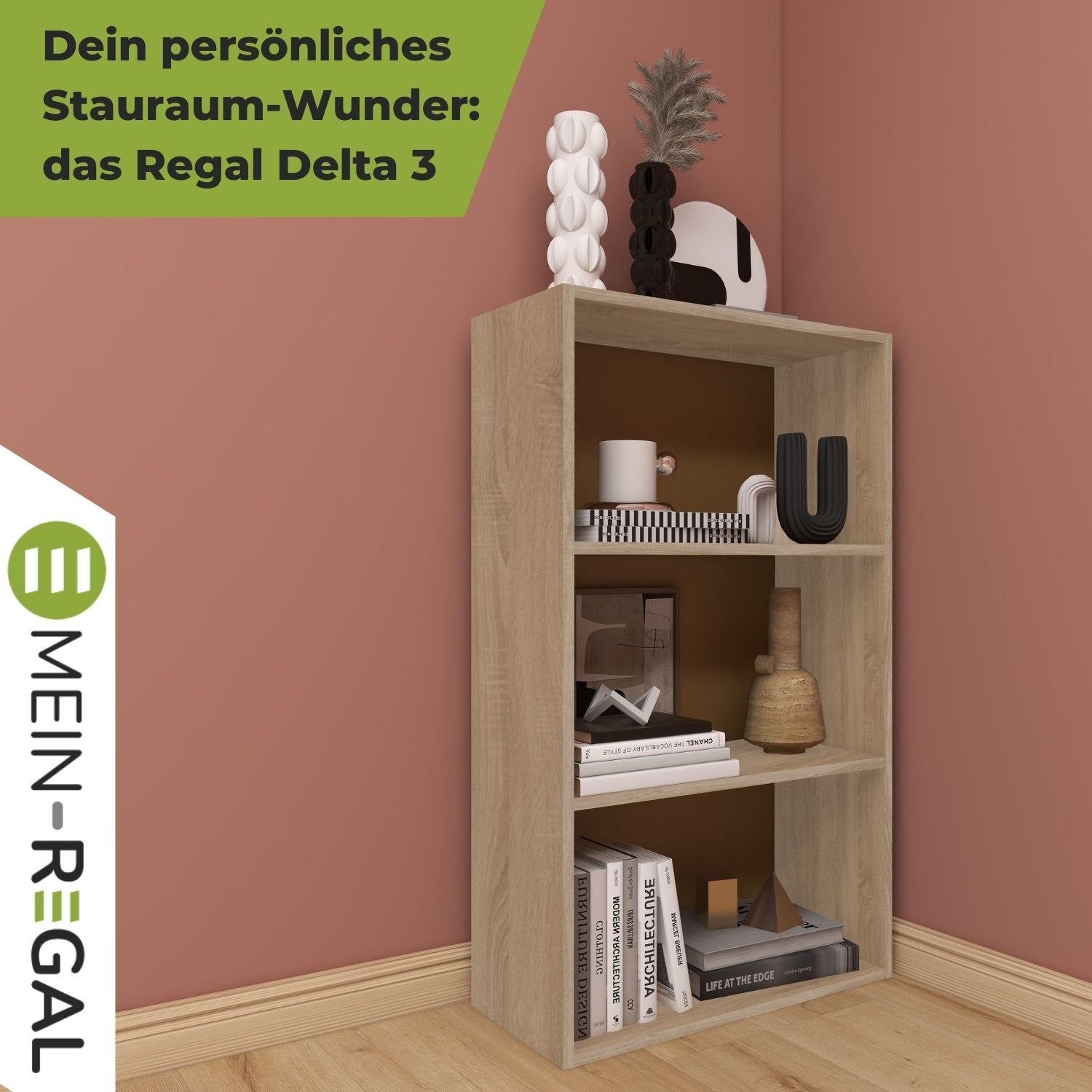 Aktenregal Delta-3 in der Farbe Natur mit Büchern und Deko