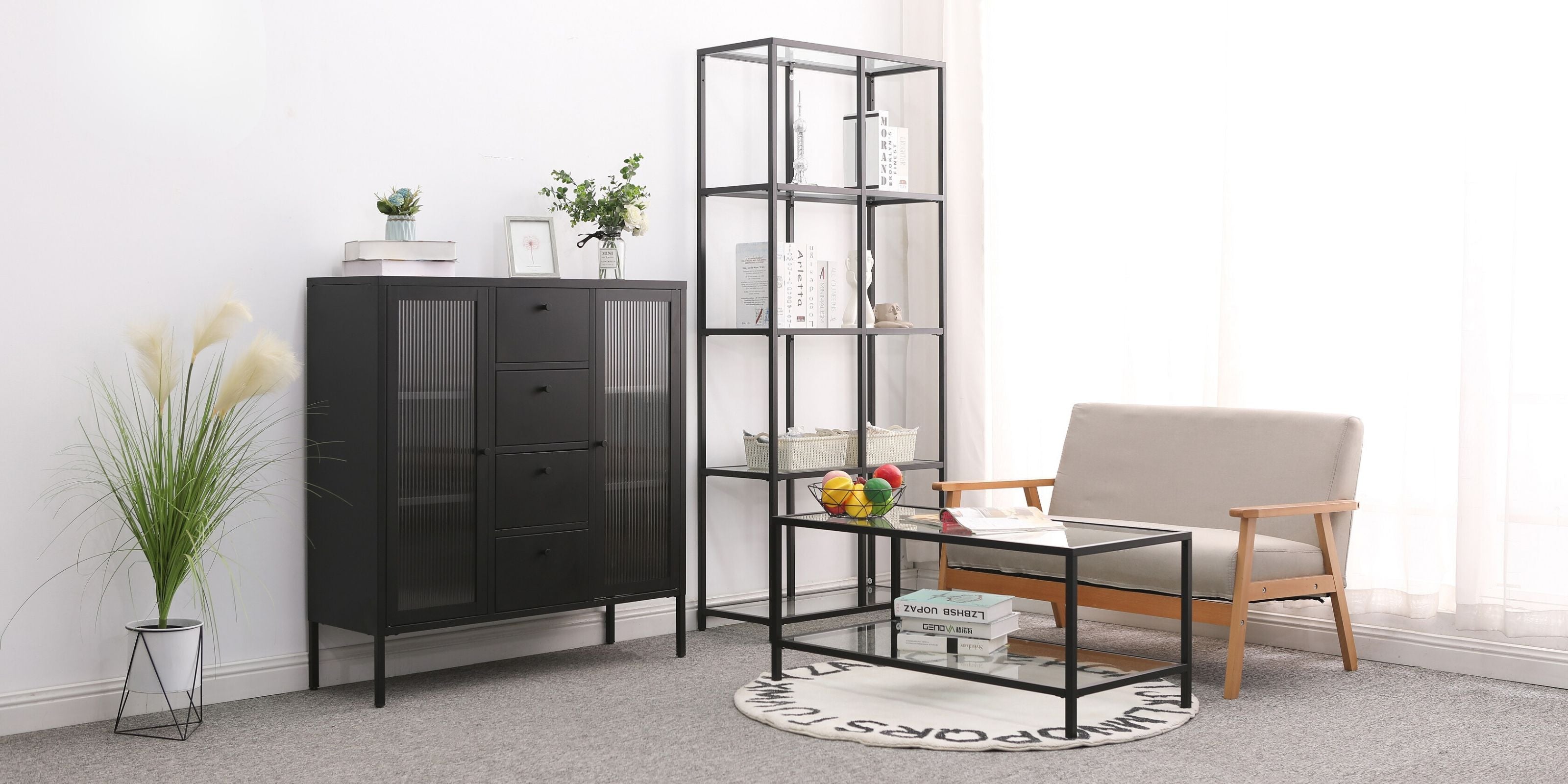 Moderne Möbelserie mit stilvollem Design und hochwertiger Verarbeitung.